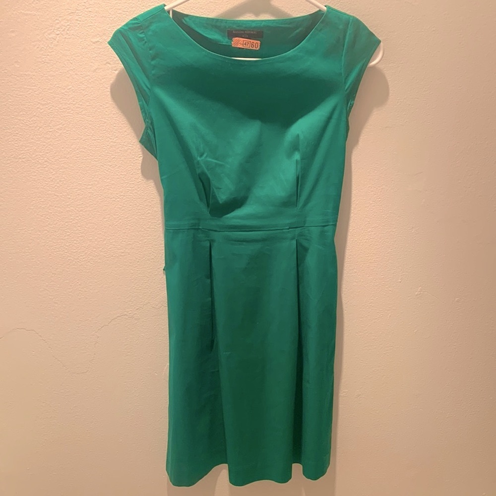 ▫️ Banana Republic▫️Fitted Dress